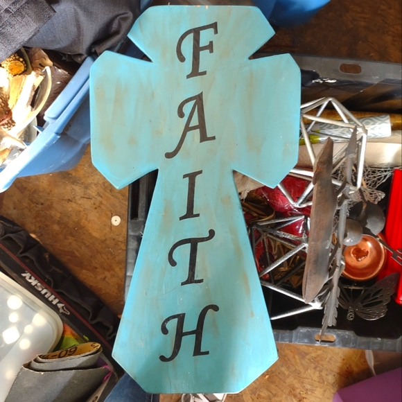 Cross - Picture 1 of 3